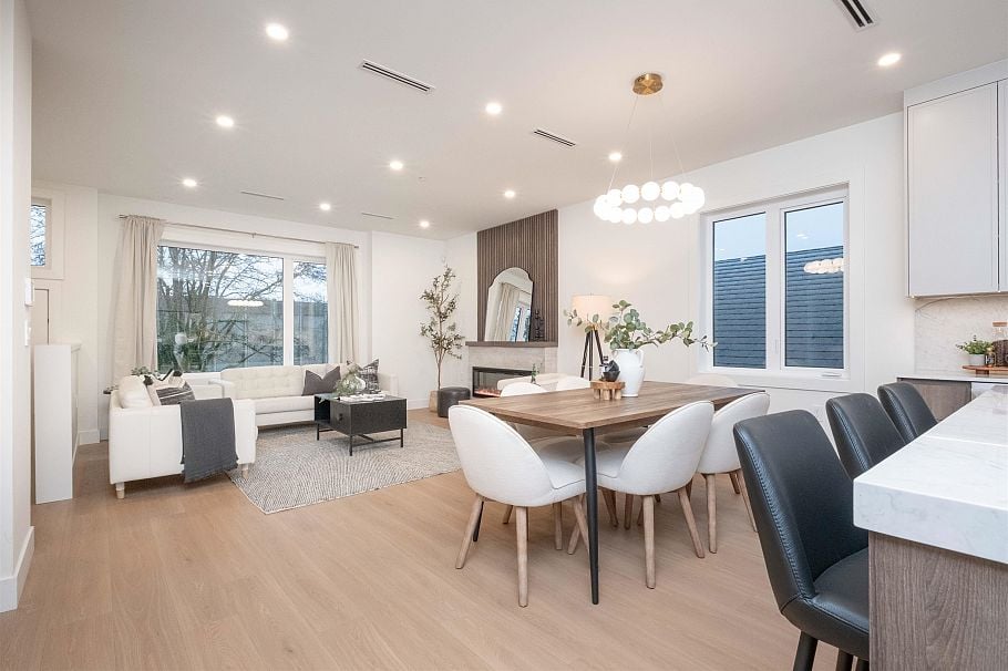 3 2667 E Pender Street Vancouver, BC - 5