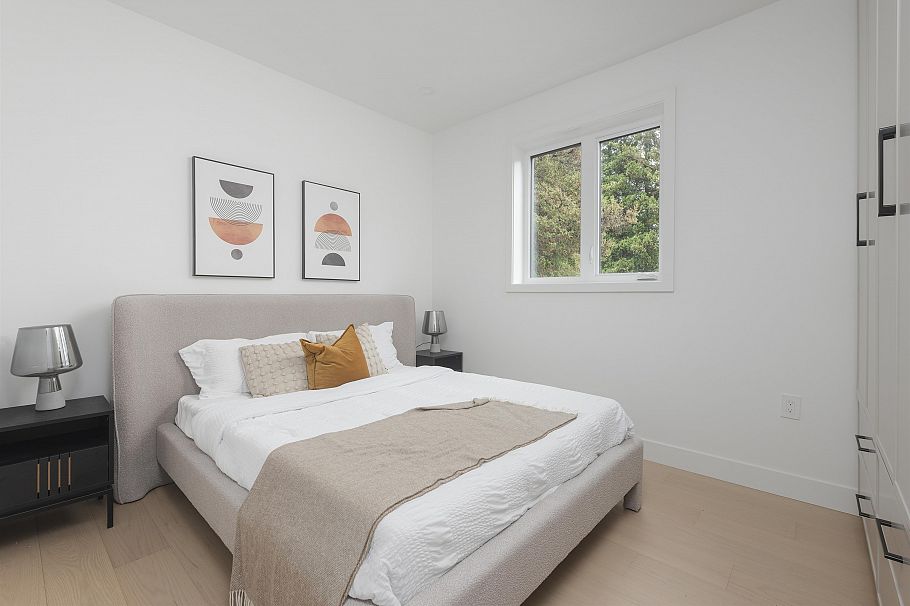 2 5969 Granville Street Vancouver, BC - 21