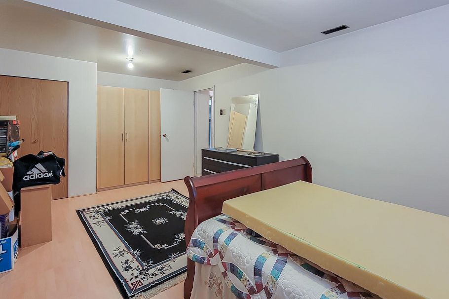 2155 Burquitlam Drive Vancouver, BC - 18