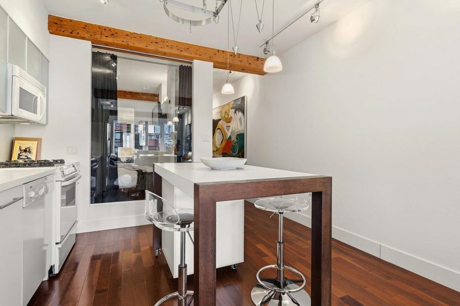 301 1275 Hamilton Street Vancouver, BC - 10