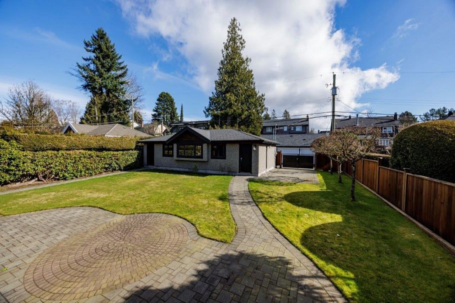 5990 Cartier Street Vancouver, BC - 34