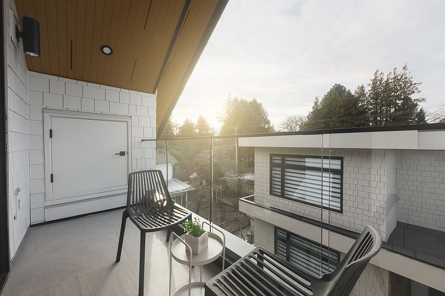 2 5969 Granville Street Vancouver, BC - 24