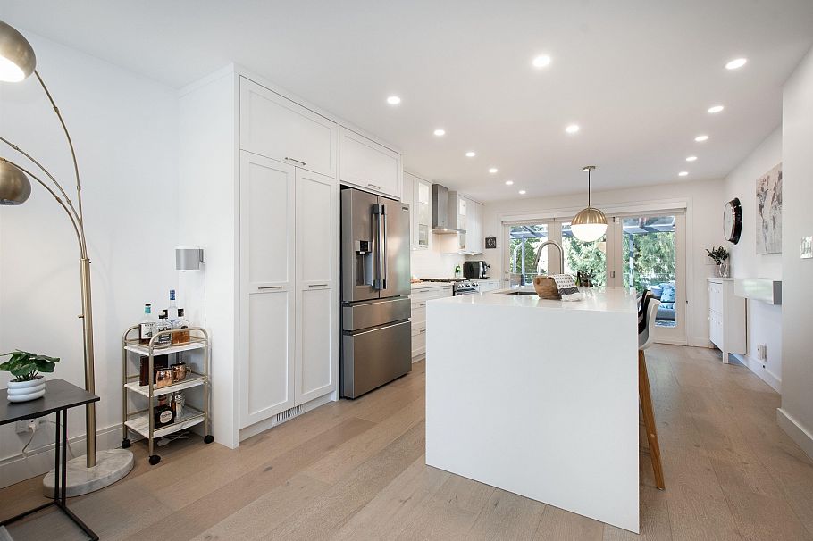 3981 Lynn Valley Road North Vancouver, BC - 7