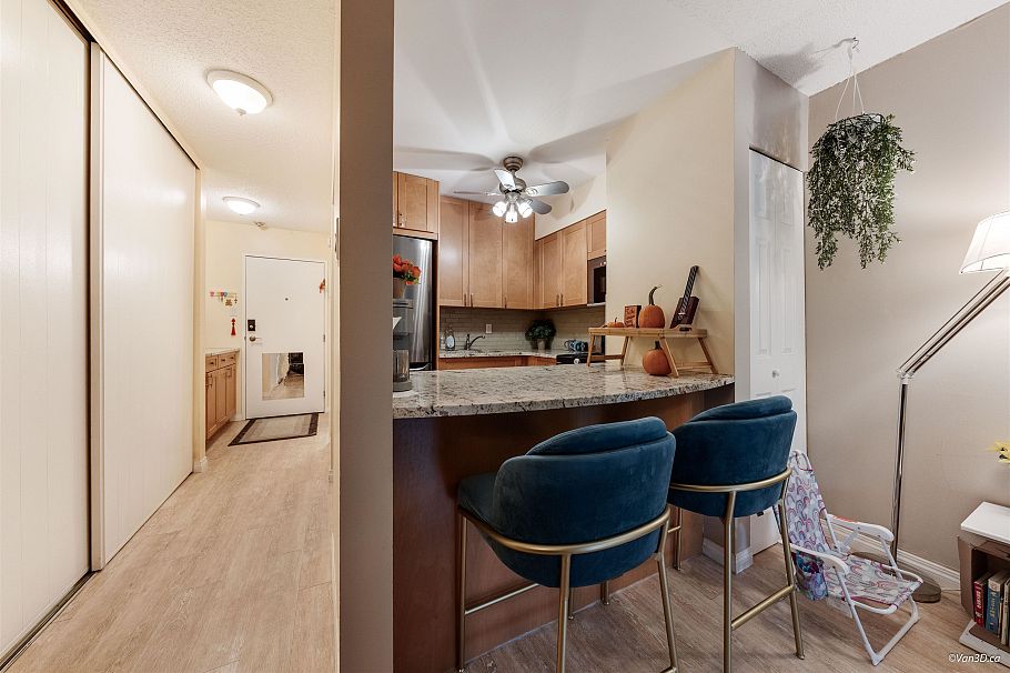 210 1545 E 2nd Avenue Vancouver, BC - 8