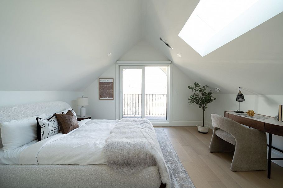 1 864 E 16th Avenue Vancouver, BC - 23