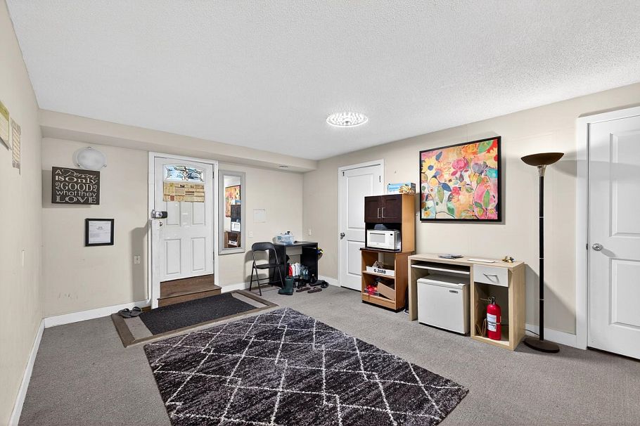 557 E 21st Avenue Vancouver, BC - 19