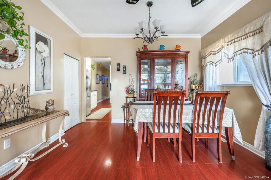 475 SE Marine Drive Vancouver, BC - 3