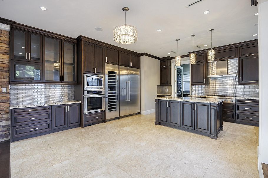 4482 Brakenridge Street Vancouver, BC - 12