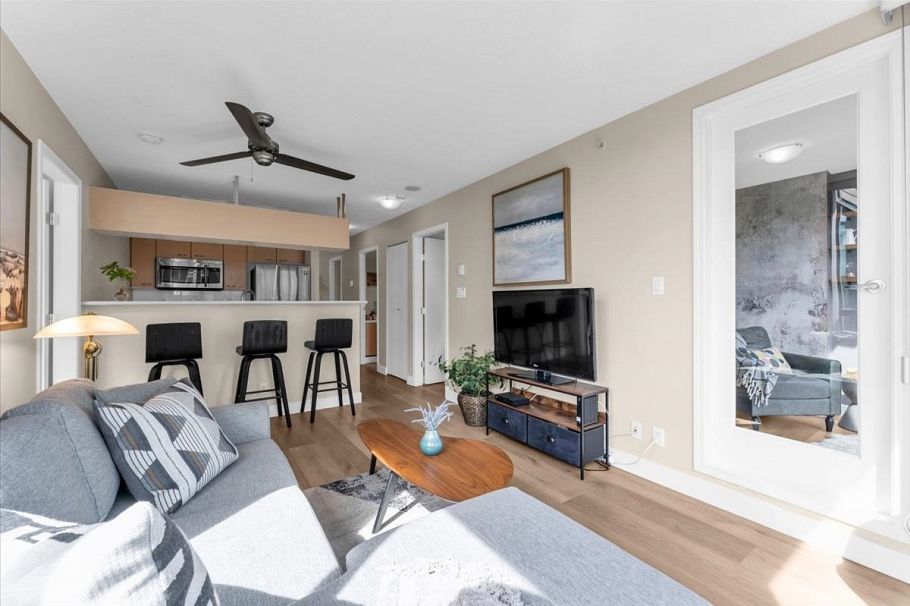 2011 1331 Alberni Street Vancouver, BC - 9