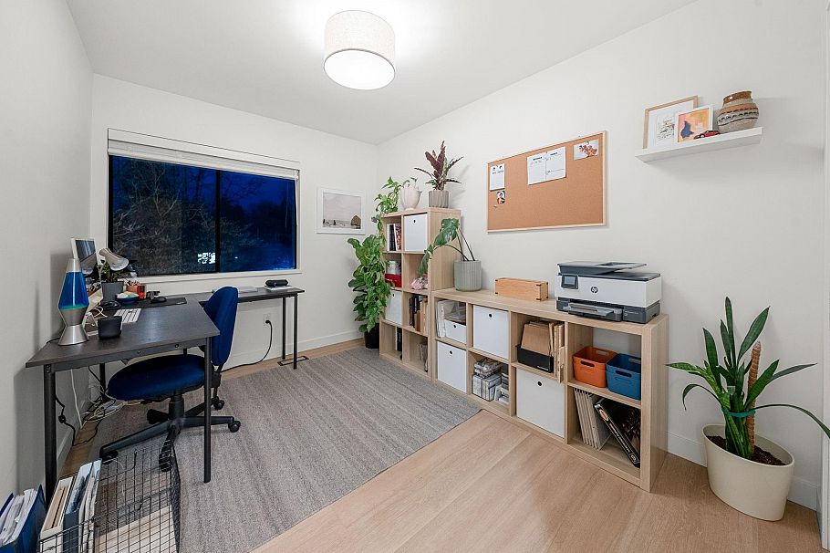 34 1910 Cedar Village Crescent North Vancouver, BC - 19