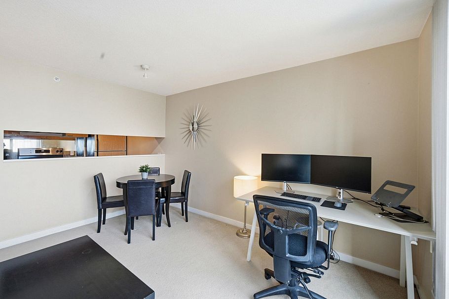 1903 1288 W Georgia Street Vancouver, BC - 13