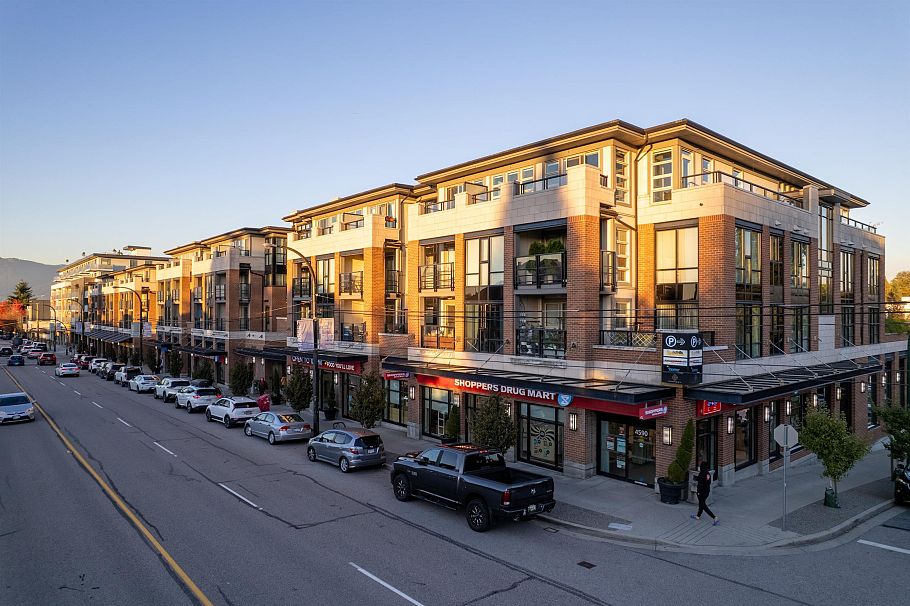 305 4550 Fraser Street Vancouver, BC - 22