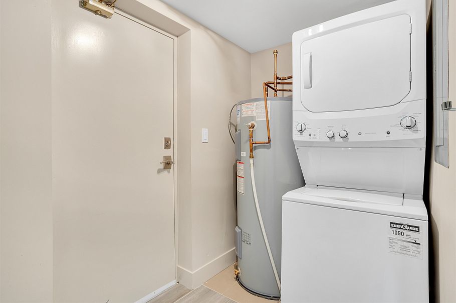 1002 1566 W 13th Avenue Vancouver, BC - 24