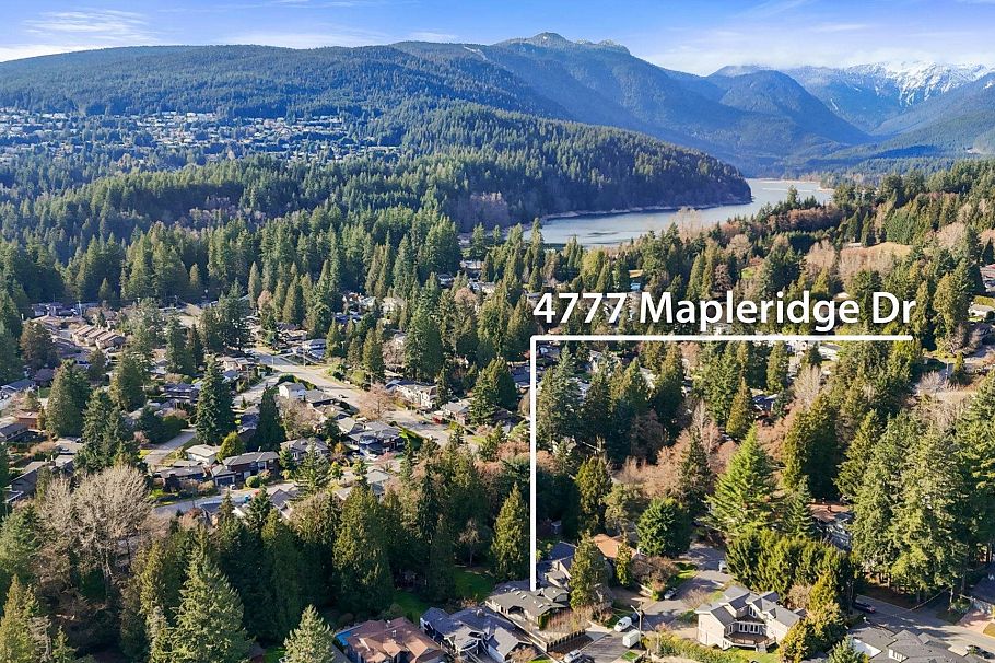 4777 Mapleridge Drive North Vancouver, BC - 33