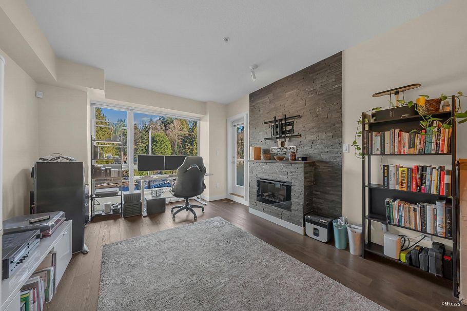 315 1330 Marine Drive North Vancouver, BC - 12