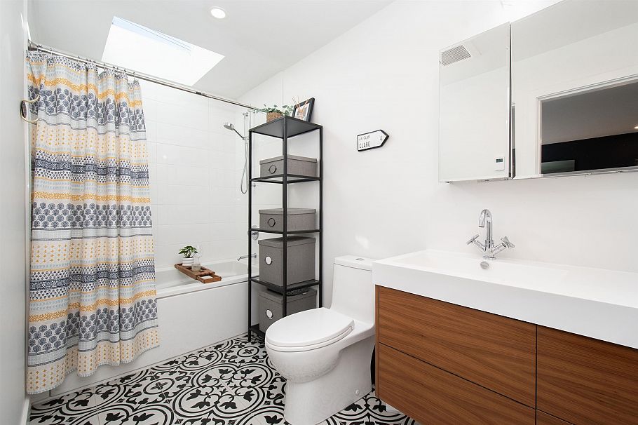 3981 Lynn Valley Road North Vancouver, BC - 22