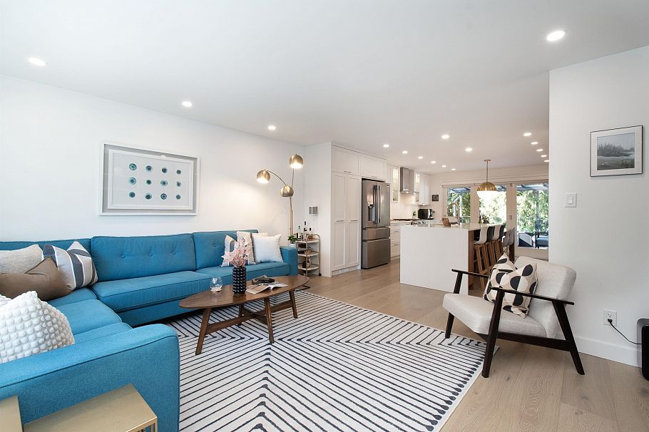 3981 Lynn Valley Road North Vancouver, BC - 5