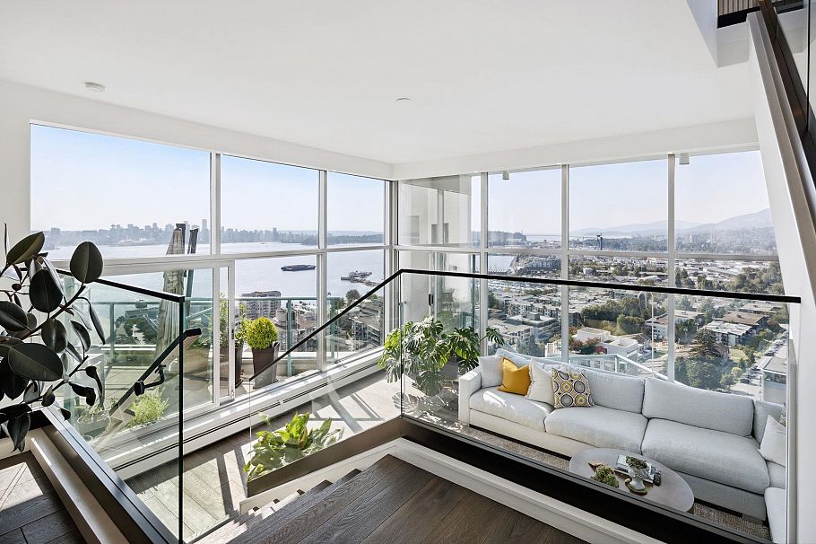 2901 120 W 2nd Street North Vancouver, BC - 17