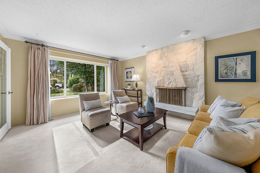 1168 Canyon Boulevard North Vancouver, BC - 6