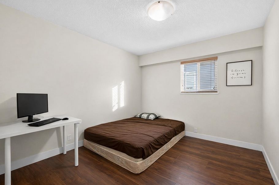 557 E 21st Avenue Vancouver, BC - 25