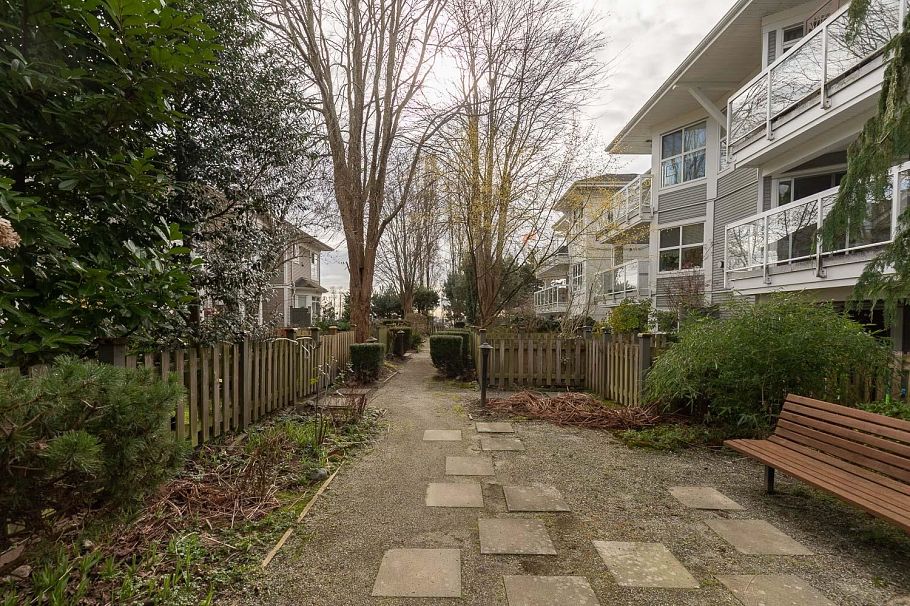 107 3038 E Kent Avenue South Vancouver, BC - 35