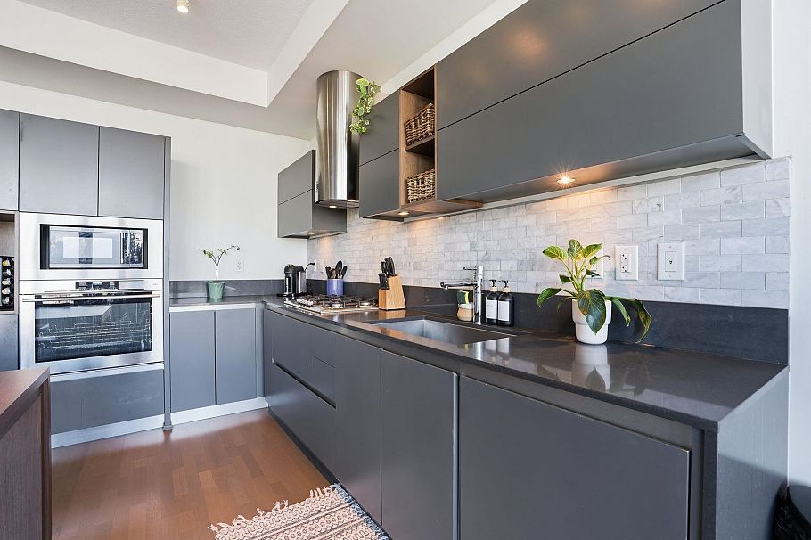 309 133 E 8th Avenue Vancouver, BC - 9