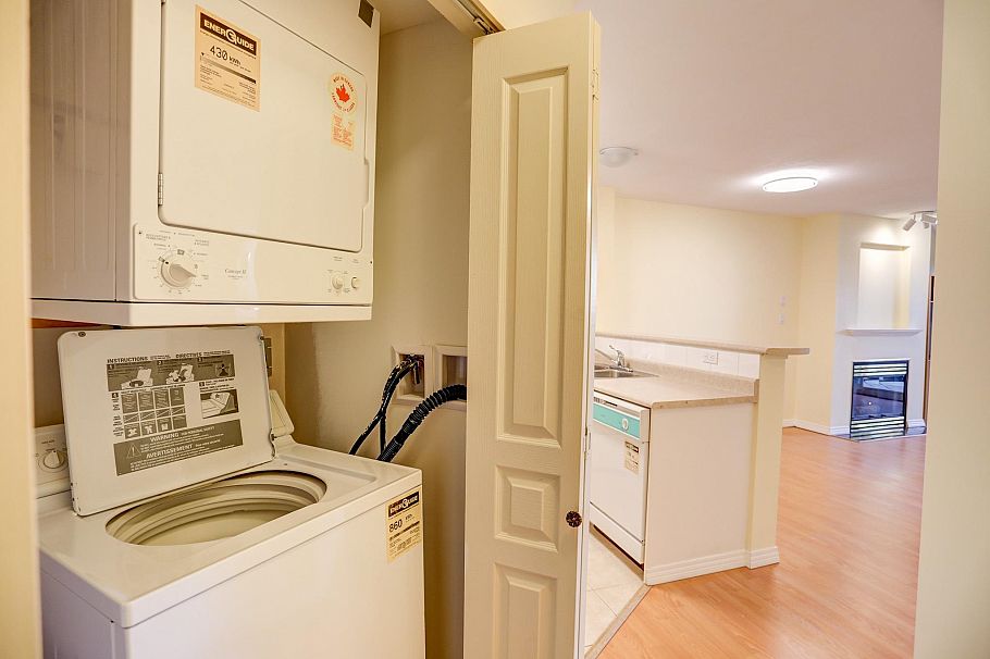 220 760 Kingsway Vancouver, BC - 12