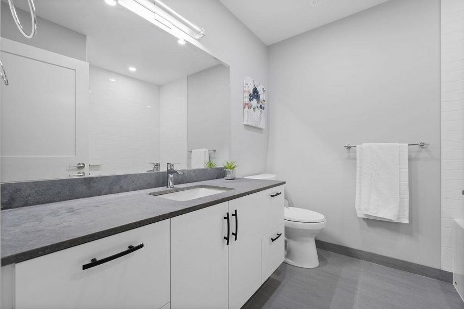 4684 Capilano Road North Vancouver, BC - 27