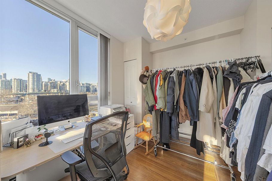 801 1833 Crowe Street Vancouver, BC - 19