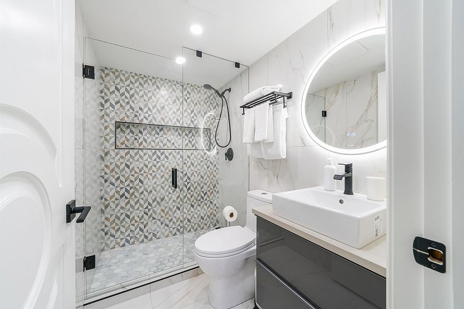 707 1166 Melville Street Vancouver, BC - 6