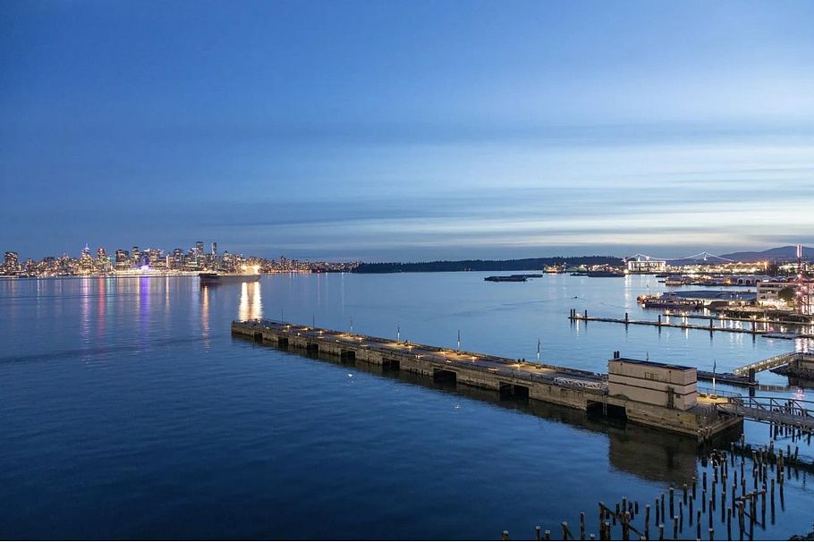 305 185 Victory Ship Way North Vancouver, BC - 38