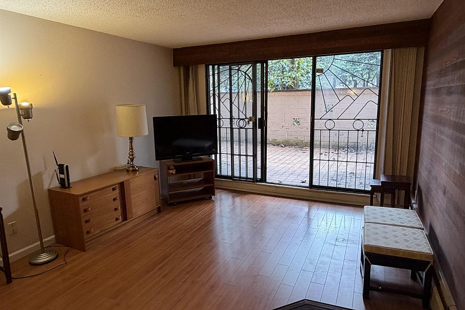 109 3925 Kingsway Burnaby, BC - 4