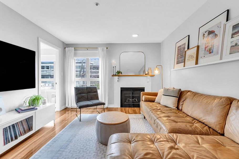 208 1516 E 1st Avenue Vancouver, BC - 1