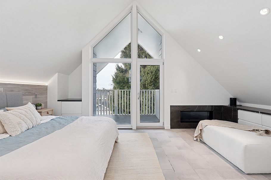 1425 William Avenue North Vancouver, BC - 12