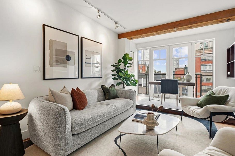 301 1275 Hamilton Street Vancouver, BC - 2