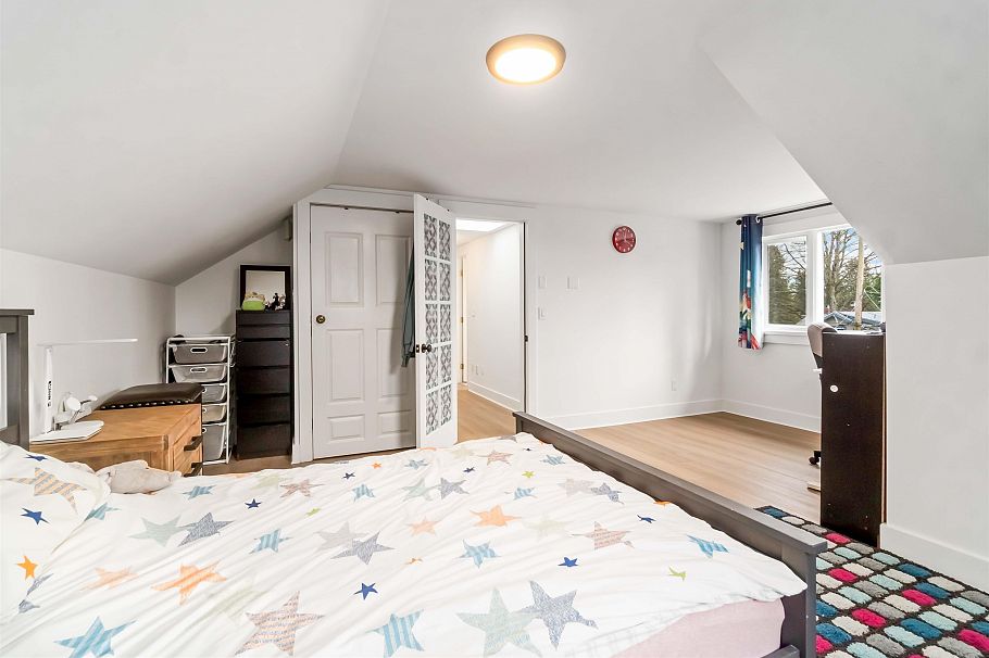 3322 W 38th Avenue Vancouver, BC - 26