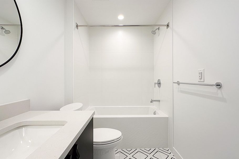 204 1680 E 12th Avenue Vancouver, BC - 11