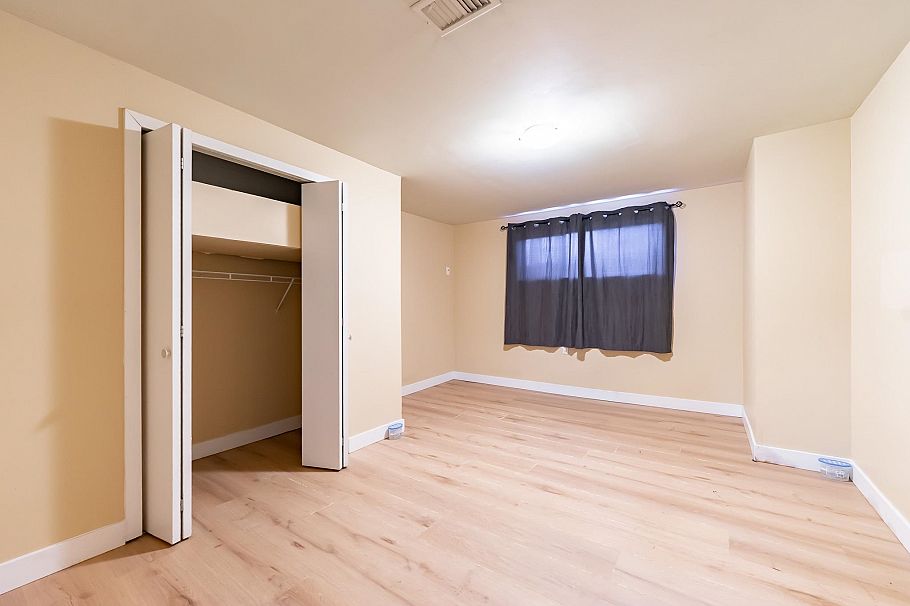 3654 E 25th Avenue Vancouver, BC - 25