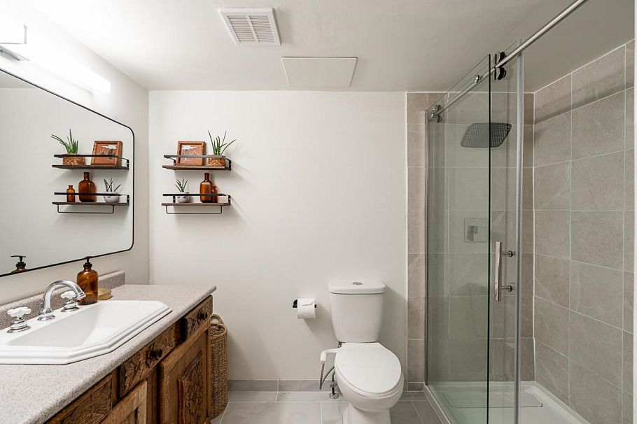 302 936 Bute Street Vancouver, BC - 26