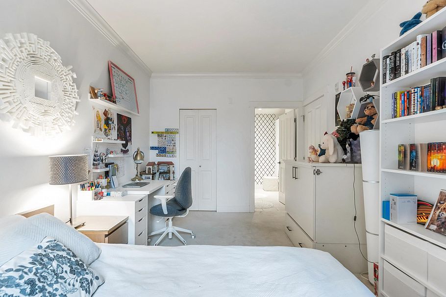 310 1111 E 27th Street North Vancouver, BC - 22