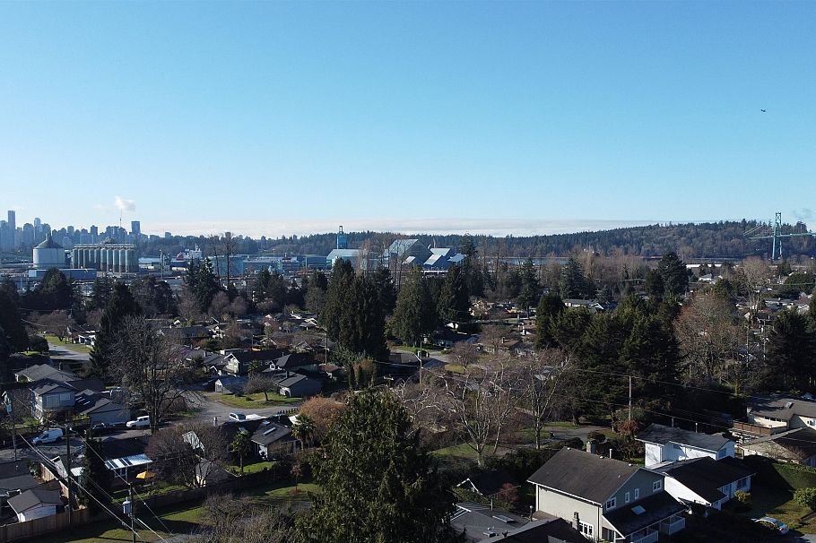 1319 Cottonwood Crescent North Vancouver, BC - 8