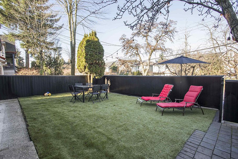 1278 E 13th Avenue Vancouver, BC - 23