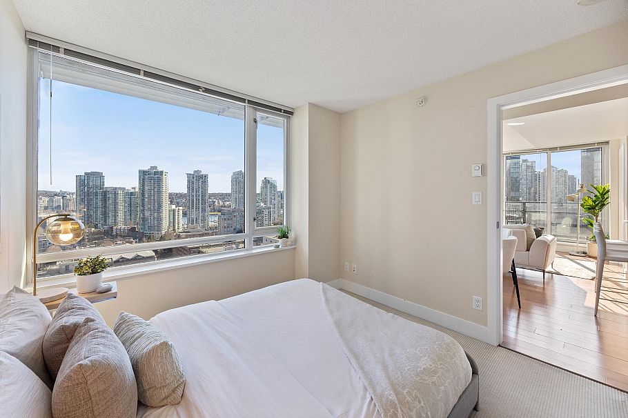 1801 1088 Richards Street Vancouver, BC - 16