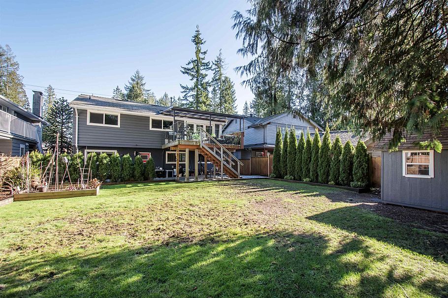 3981 Lynn Valley Road North Vancouver, BC - 31