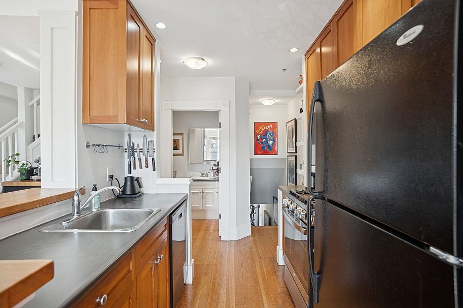 509 Union Street Vancouver, BC - 12