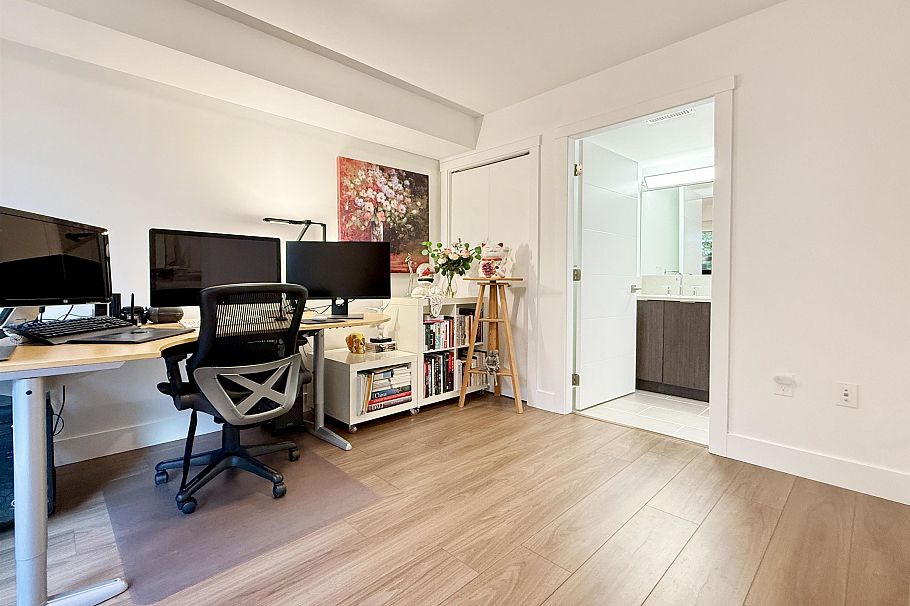 5458 Oak Street Vancouver, BC - 13