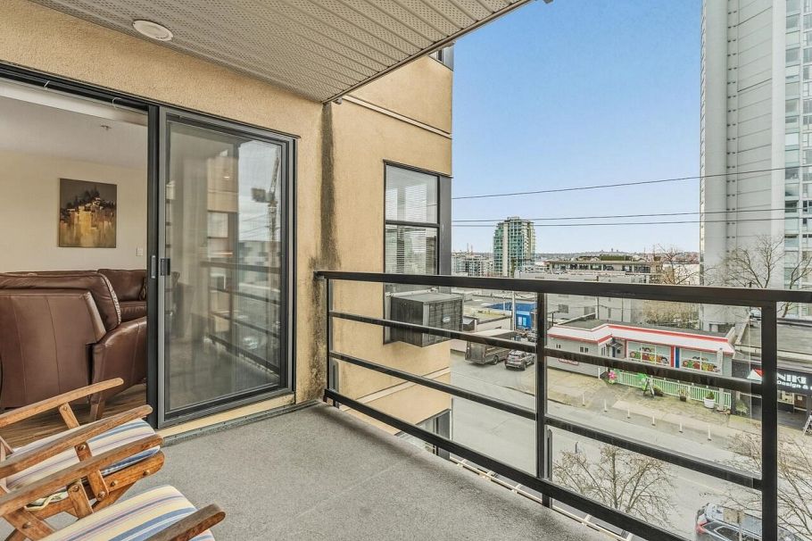 402 124 W 3rd Street North Vancouver, BC - 18