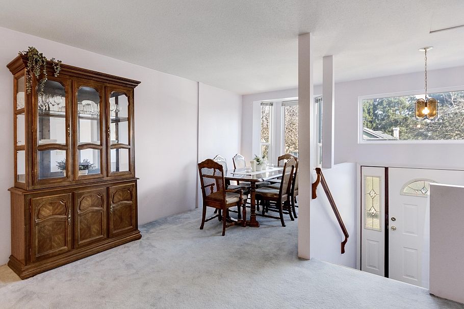 5871 Argyle Street Vancouver, BC - 3