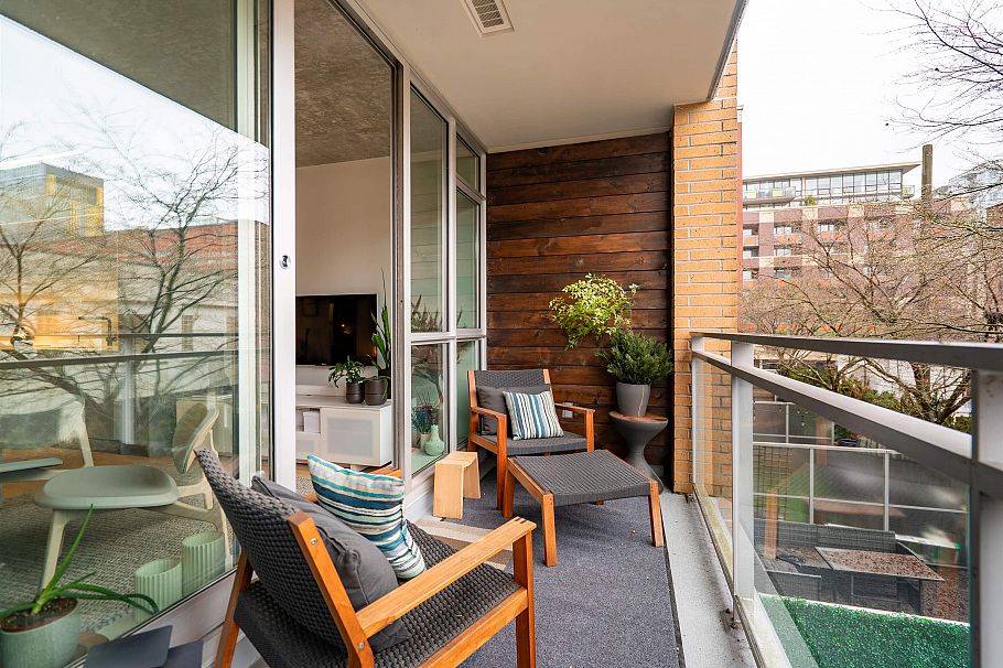 314 221 Union Street Vancouver, BC - 13