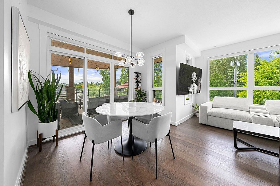 218 733 W 14th Street North Vancouver, BC - 11